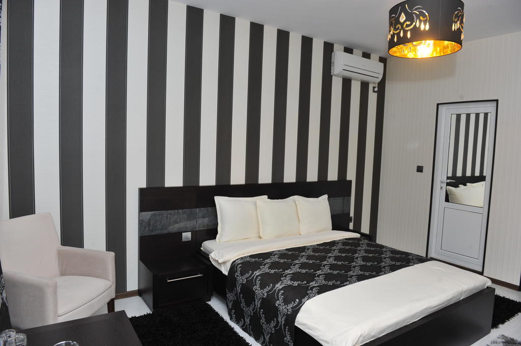 Eros Motel Σαντάνσκι Δωμάτιο φωτογραφία