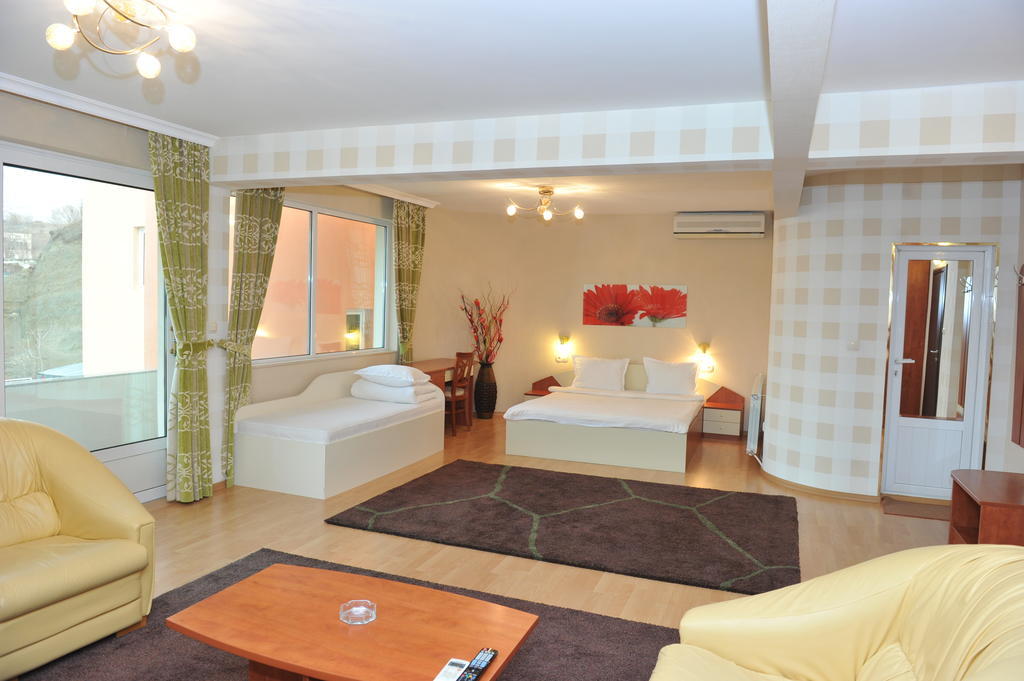 Eros Motel Σαντάνσκι Δωμάτιο φωτογραφία