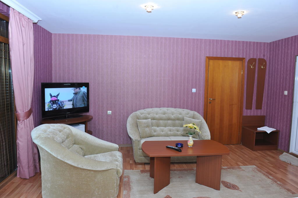 Eros Motel Σαντάνσκι Εξωτερικό φωτογραφία